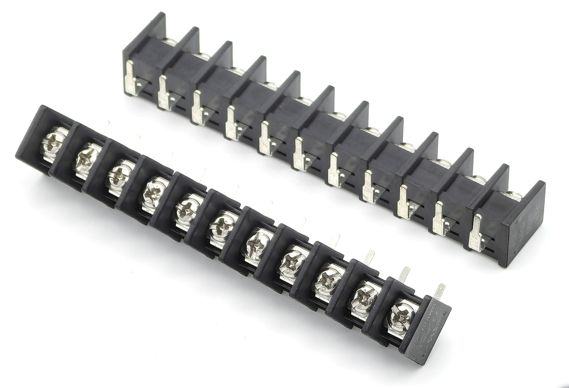 9.5mm Pitch Bariyer Terminal Blokları 90 Derece DIP Siyah 11P PA66 Malzeme 300V 25A