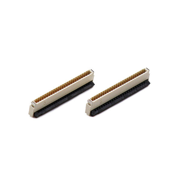 Aşağı Temas 0,5 Mm Aralık FPC Konektörü 4 toplu iğneli Kilit Altında SMT Tipi 1.0mm Yükseklik